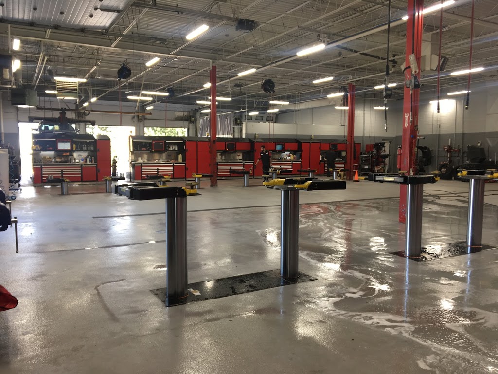 Woodbine Nissan Service Department | 60 Queens Plate Dr, Etobicoke, ON M9W 6N2, Canada | Phone: (416) 748-2900