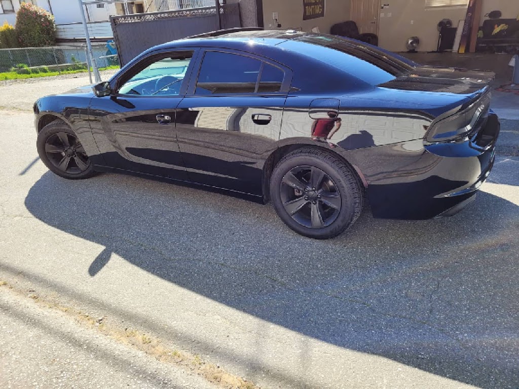 A & T window Tinting service | 63 Falton Rise NE, Calgary, AB T3J 1W8, Canada | Phone: (403) 891-8198