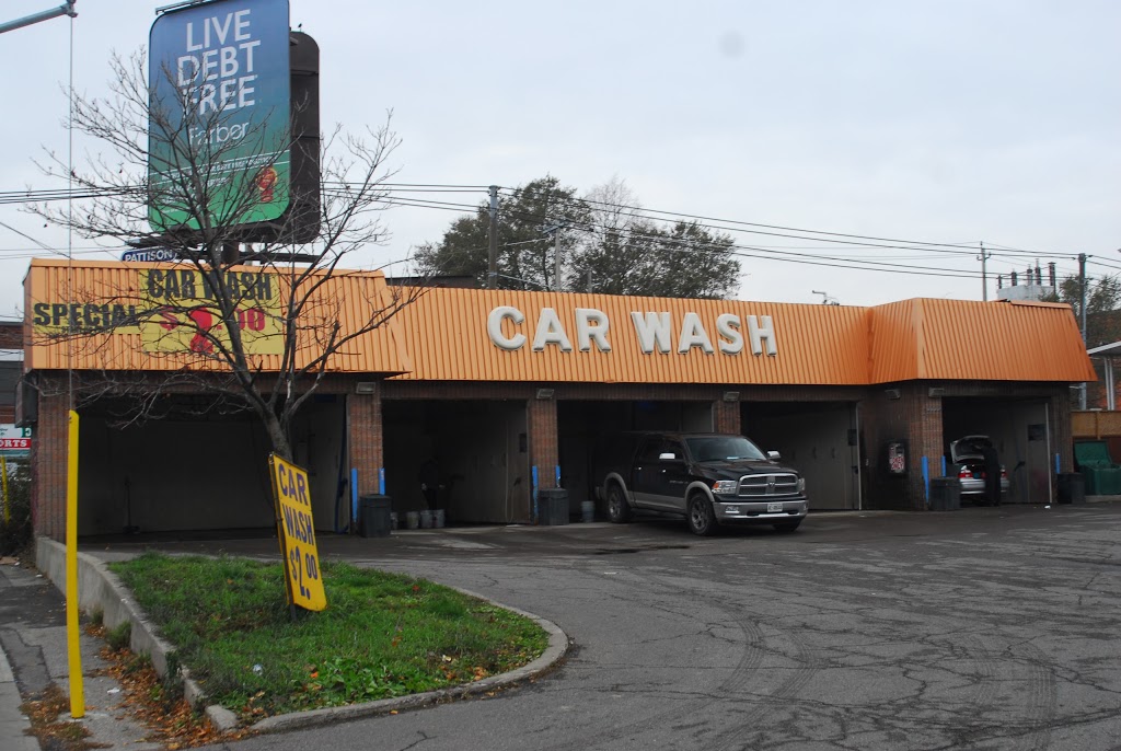 Classic Coin Car Wash | 1286 College St, Toronto, ON M6H 1C4, Canada | Phone: (416) 508-6447