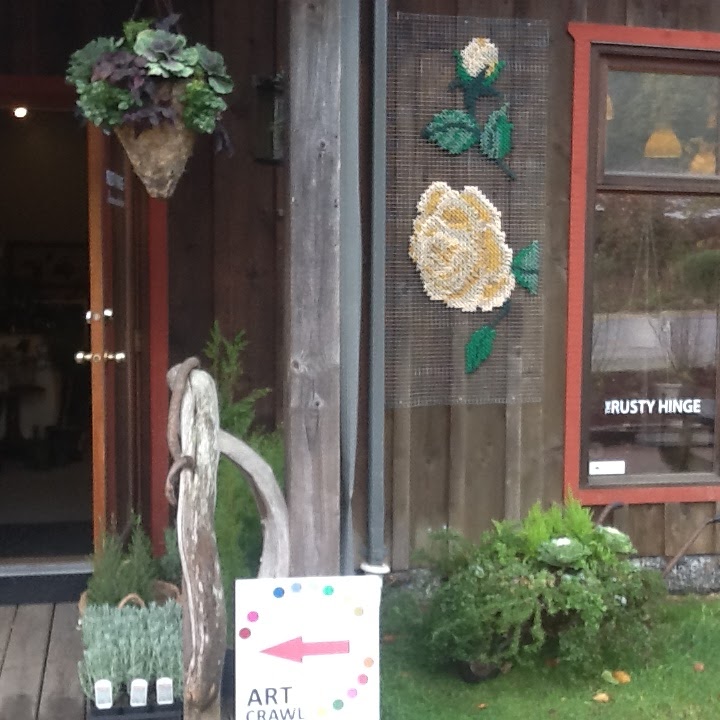 The Rusty Hinge | 1059 Roberts Creek Rd, Roberts Creek, BC V0N 2W0, Canada | Phone: (778) 458-2450