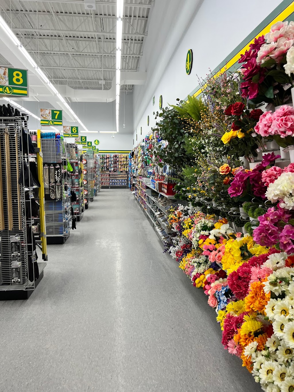 Dollarama Orillia Square, 1017 Brodie Dr, Township Of Severn, ON L3V