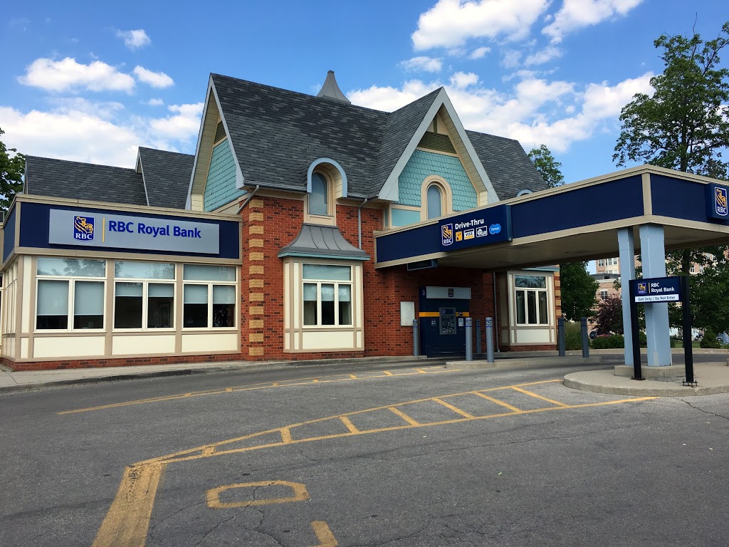 RBC Royal Bank 2025 William O'Connell Blvd, Burlington, ON L7M 4E4