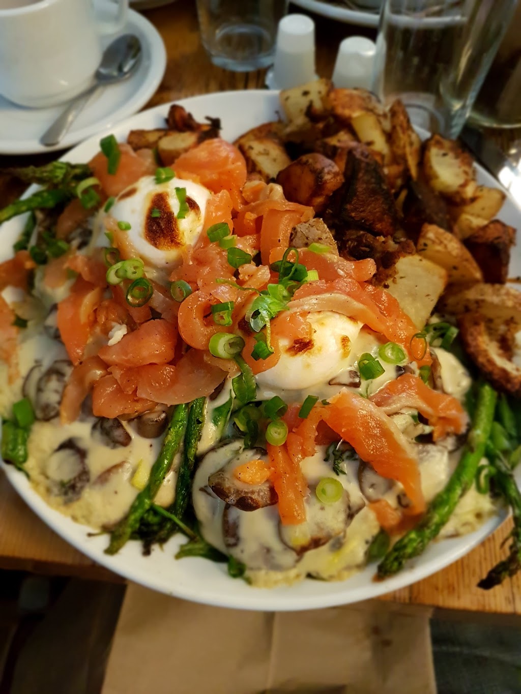 Café Aragon | 1497 Rue Galt O, Sherbrooke, QC J1H 2B3, Canada | Phone: (819) 820-0142
