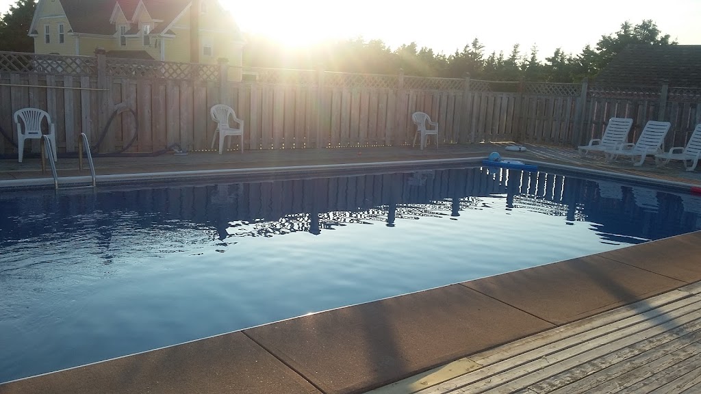 Shining Waters Country Inn | 7600 Cawnpore Ln, Hunter River, PE C0A 1N0, Canada | Phone: (902) 963-2251