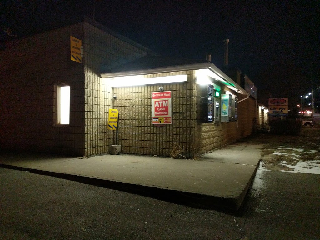 Spot Free Car Wash | 56 Thomas St, Mississauga, ON L5M 1Y7, Canada | Phone: (416) 949-5195