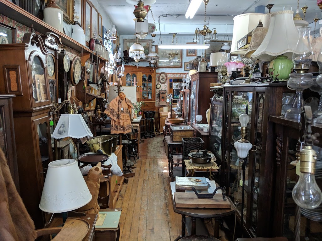 Paul Noonans Antiques | home goods store | 4 Elora St N, Alma, ON N0B 1A0, Canada | 5198469286 OR +1 519-846-9286