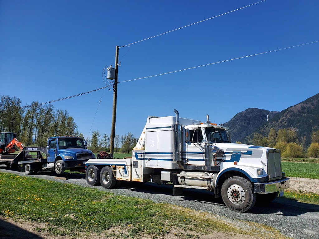 Churchills Towing | point of interest | 42820 Adams Rd, Chilliwack, BC V2R 4K9, Canada | 6048455164 OR +1 604-845-5164
