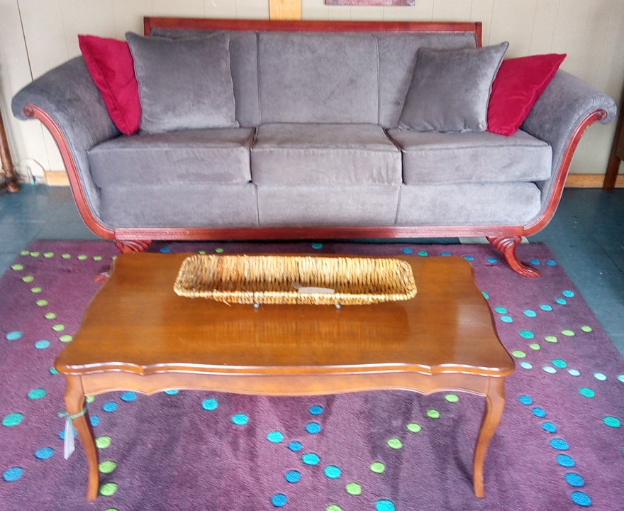 Moonstone Estate Finds | 250 Moonstone Rd E, Moonstone, ON L0K 1N0, Canada | Phone: (705) 999-2177