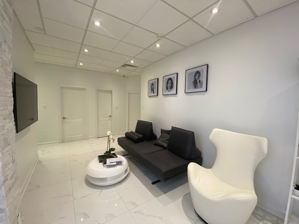 Little Bird Cosmetic Clinic | 3311 Bayview Ave Suite 101, North York, ON M2K 1G4, Canada | Phone: (647) 348-2233