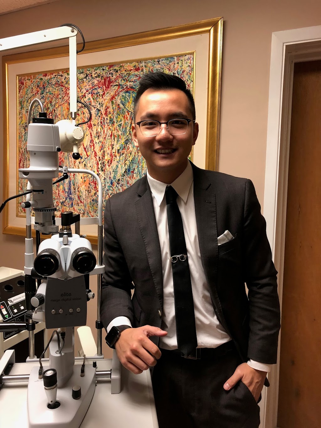 Hamilton Eye Physicians & Surgeons | 1149 Barton Street East Unit X2B, Hamilton, ON L8H 2V2, Canada | Phone: (289) 860-2200
