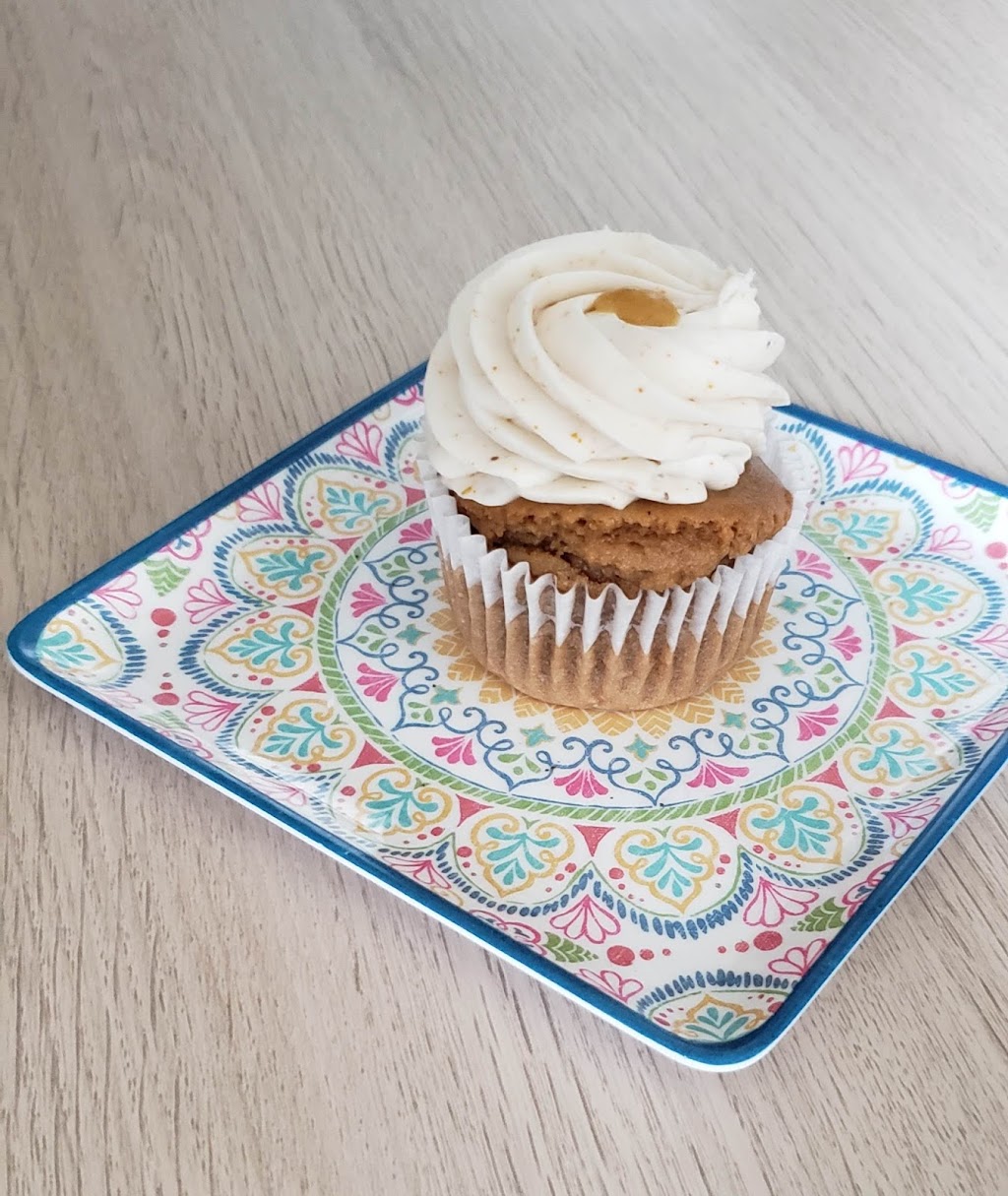 Vegâteau | 1215 Avenue du Mont-Royal E, Montréal, QC H2J 1Y2, Canada | Phone: (438) 868-0338