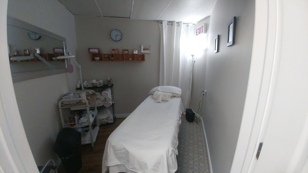 Genesis Hair Salon & Spa | 2742 St Joseph Blvd Unit 102, Orléans, ON K1C 3E4, Canada | Phone: (613) 263-3144