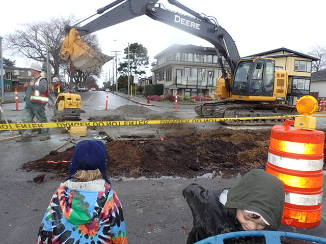 Sylvia Street Playschool | 350 Sylvia St, Victoria, BC V8V 1C6, Canada | Phone: (250) 388-5910