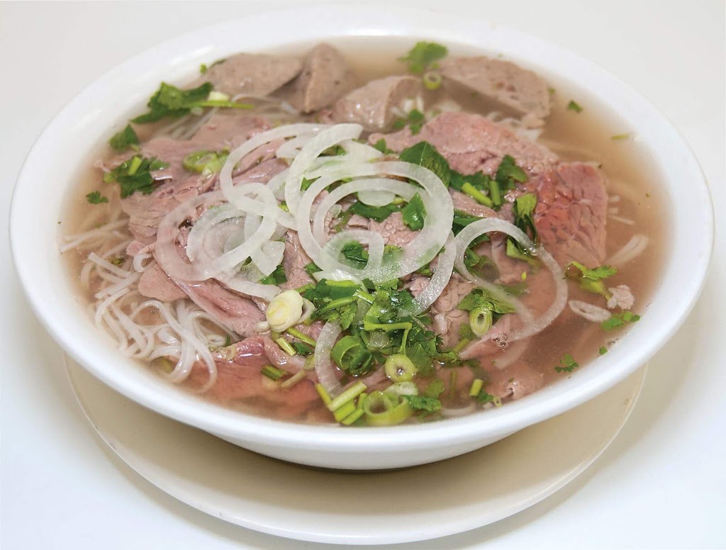 Fuh Station restaurant | 1806 Idylwyld Dr N, Saskatoon, SK S7L 1B5, Canada | Phone: (306) 652-3525
