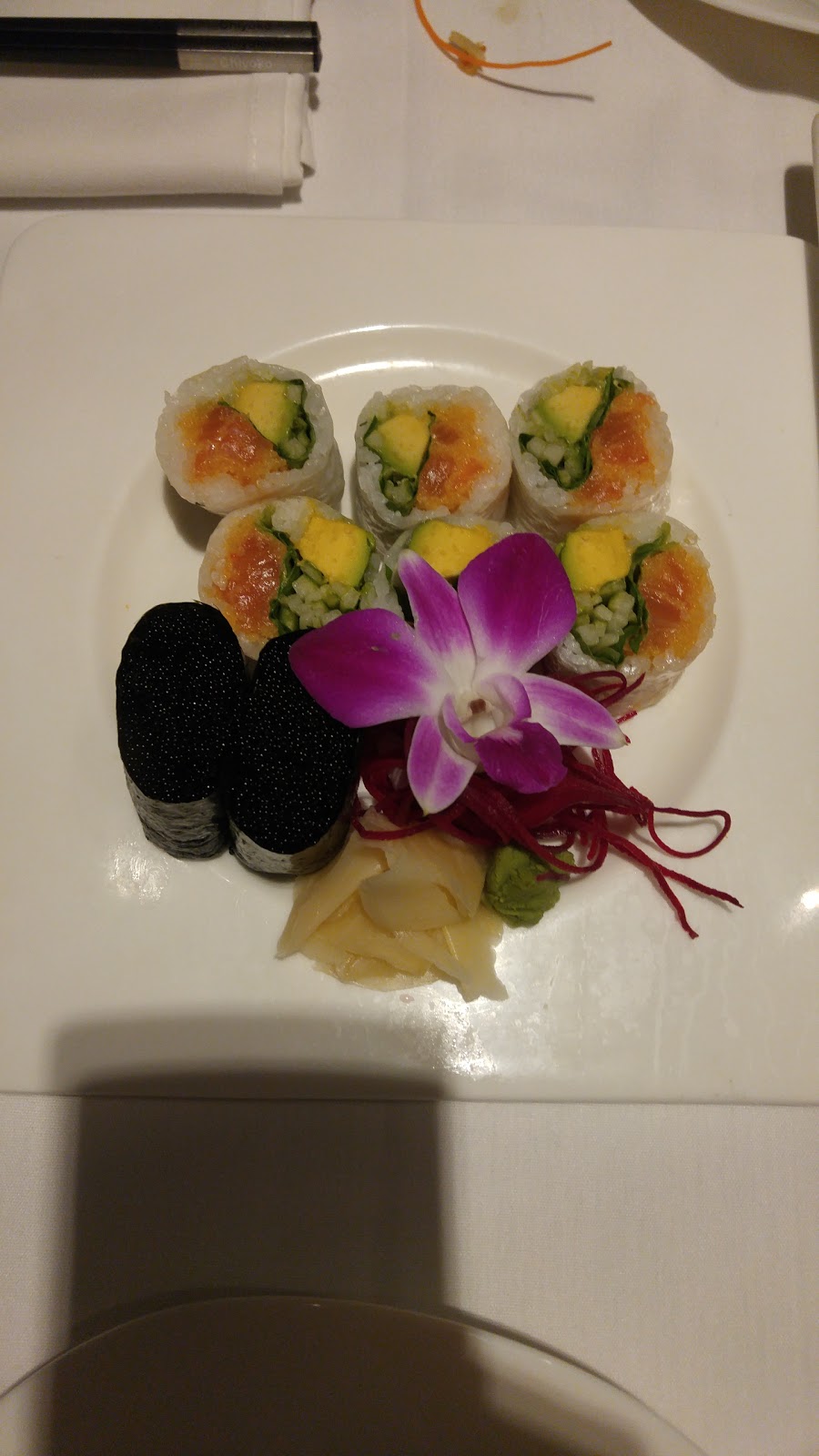 CHIYOKO Sushi Bar & Steakhouse | 2113 Rue Saint-Louis, Saint-Laurent, QC H4L 1P1, Canada | Phone: (514) 804-0581