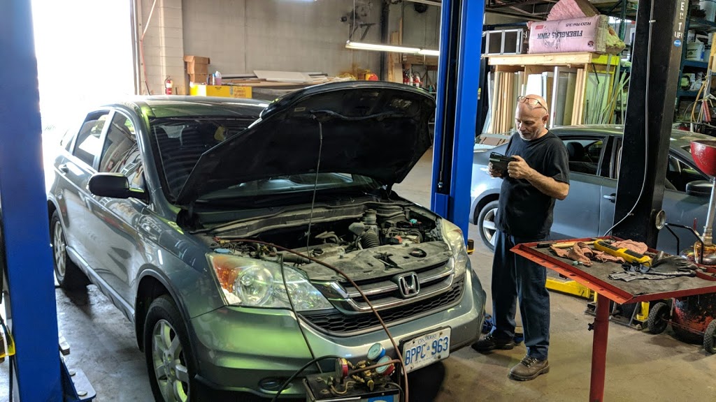 AutoCorrect | 400 Taunton Rd E, Oshawa, ON L1H 7K4, Canada | Phone: (289) 404-5644