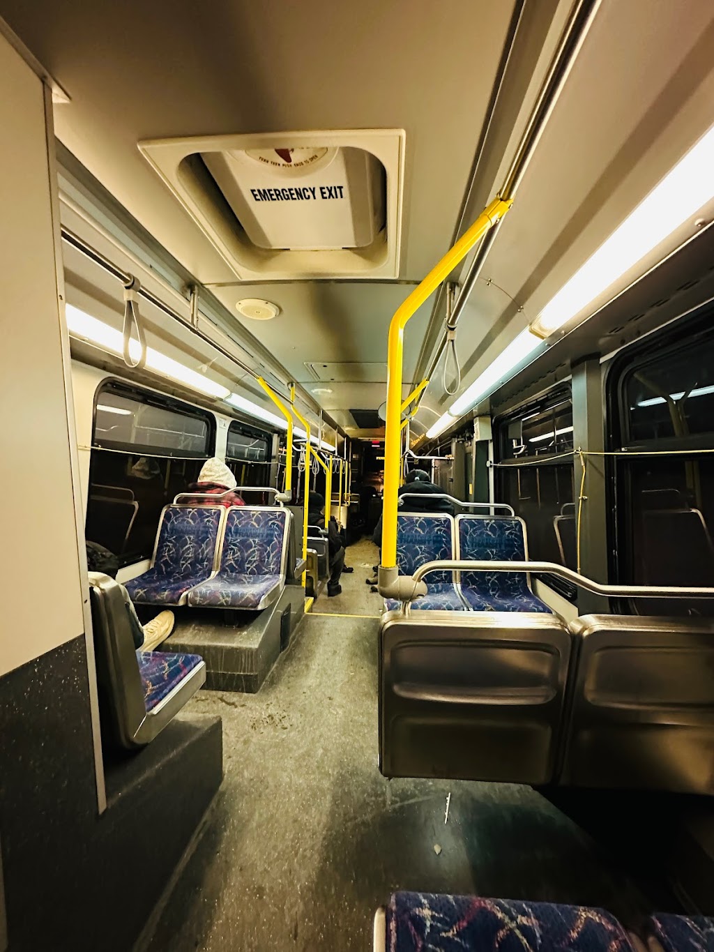 Brantford Transit Bus Terminal | 64 Darling St, Brantford, ON N3T 2Z7, Canada | Phone: (519) 753-3847