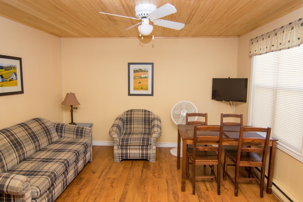 Jake & Jos Cottages | Brackley Point Rd, Brackley Beach, PE C1E 2N3, Canada | Phone: (902) 672-2147