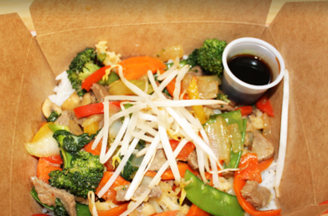 Hit-n-Run Snack Shack | 9115 Grainger Rd, Canal Flats, BC V0B 1B0, Canada | Phone: (250) 688-6890