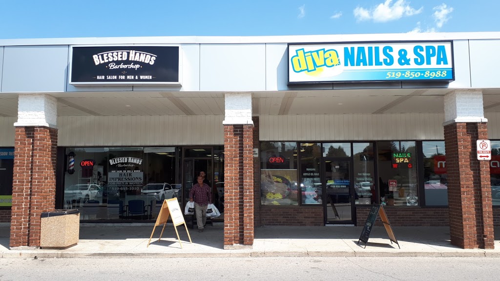 Blessed hands barbershop&hairsalon | 1080 Adelaide St N, London, ON N5Y 2N1, Canada | Phone: (519) 645-1010