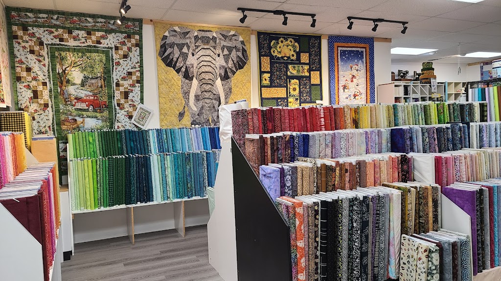 Algonquin Sewing Center | 1049 Victoria St #3, Petawawa, ON K8H 2E2, Canada | Phone: (613) 732-4789