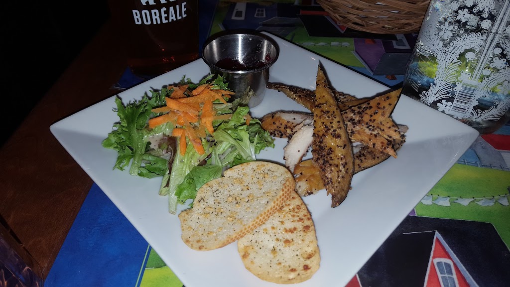 Restaurant Les Îles en Ville | 5335 Rue Wellington, Montréal, QC H4H 1N3, Canada | Phone: (514) 544-0854