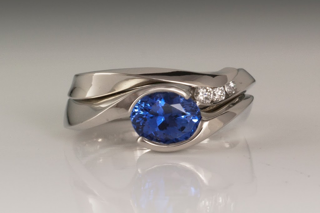 Grund Designer Goldsmith Inc. | 105-15 Kings Wharf Place, Dartmouth, NS B2Y 0C2, Canada | Phone: (902) 406-0077