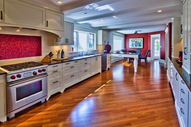Upward Construction & Renovation | 101-1305 Welch St, North Vancouver, BC V7P 1B3, Canada | Phone: (778) 340-1355
