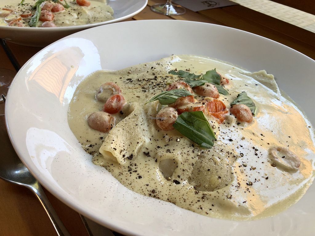 Eve Olive | 102-5281 Rutherford Rd, Nanaimo, BC V9T 5N9, Canada | Phone: (250) 585-5337