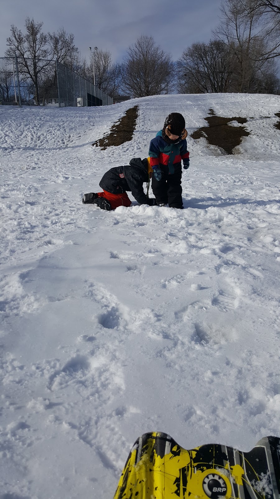 Beacon Hill Park | 100 Harwood Gate, Beaconsfield, QC H9W 2Z3, Canada | Phone: (514) 872-0311
