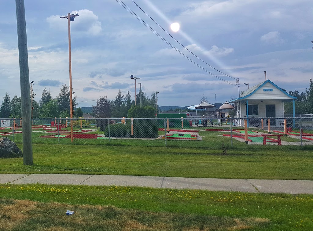 Mini-Putt De Lamiante... miniputt de lamiante | 3543 Bd Frontenac O, Thetford Mines, QC G6H 2B7, Canada | Phone: (418) 423-7797
