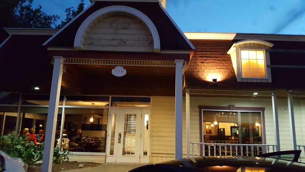 Restaurant La Barbaque | 775 Boulevard Vachon N, Sainte-Marie, QC G6E 1E5, Canada | Phone: (418) 387-3340