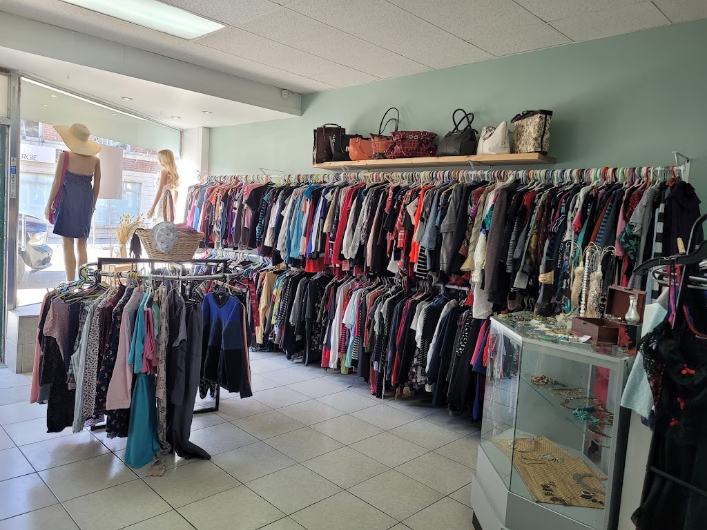 Friperie entraide | 54 Rue Augusta, Sorel-Tracy, QC J3P 1A3, Canada | Phone: (450) 808-8621