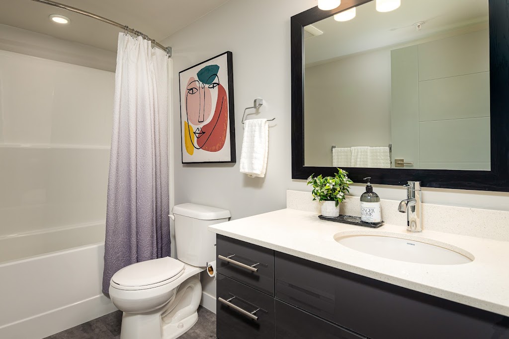 Glen Valley Grove Apartments | 3149 Aggregate Ct, Victoria, BC V9B 2W1, Canada | Phone: (250) 883-3099