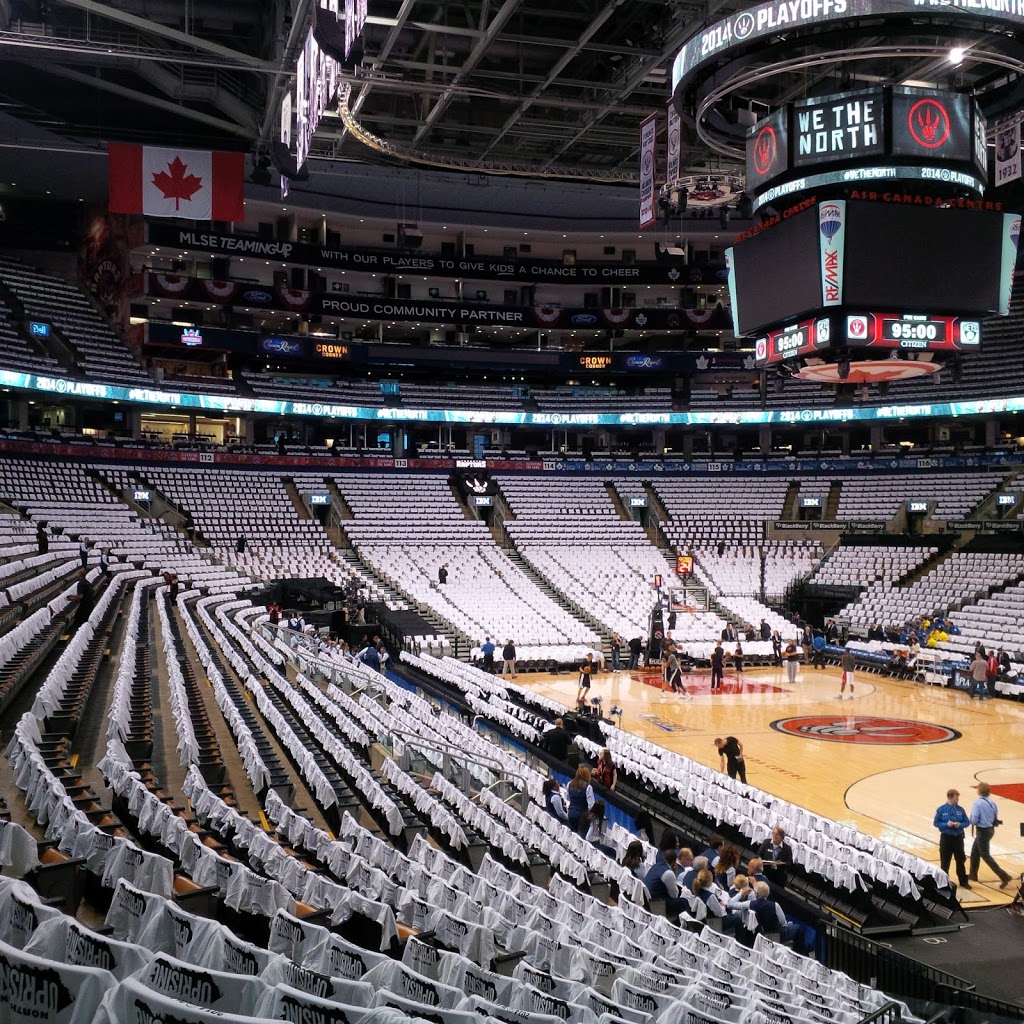 Scotiabank Arena 40 Bay St, Toronto, ON M5J 2X2, Canada