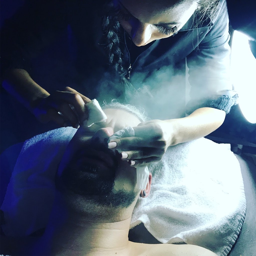 The Beaches Salon & Spa | 2823 Kingston Rd, Scarborough, ON M1M 1N2, Canada | Phone: (647) 550-9828