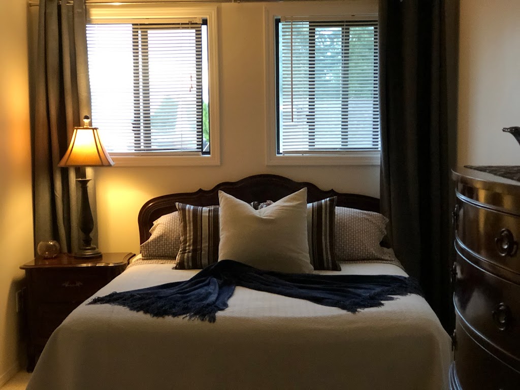 Qualicum Breeze Beach House | 6705 Island Hwy W, Bowser, BC V0R 1G0, Canada | Phone: (250) 757-8595