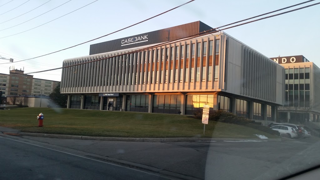 RBC Royal Bank | 6205 Airport Rd, Mississauga, ON L4V 1E1, Canada | Phone: (905) 671-6262