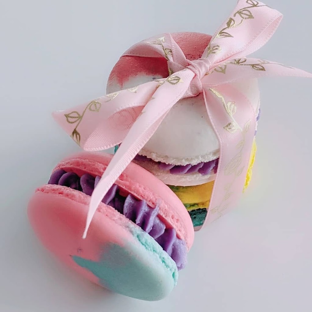 Sweet Purity Macarons by Lee Diep | 716 Perseus Ave, Ottawa, ON K2J 6V8, Canada | Phone: (613) 552-3601