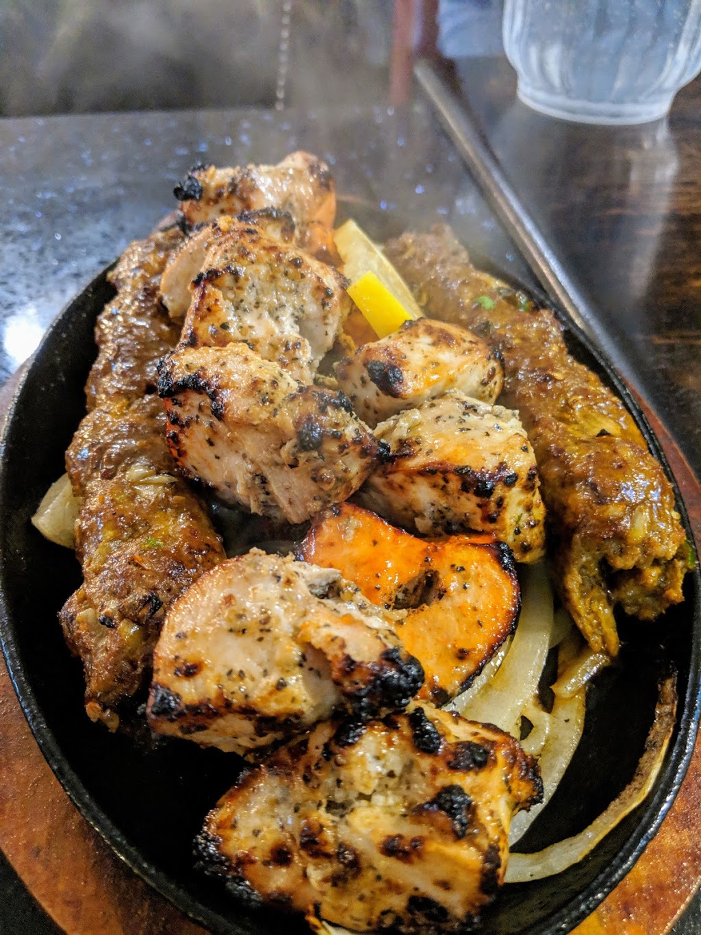 Fatima Restaurant | 55 Castleridge Blvd NE #76, Calgary, AB T3J 3J8, Canada | Phone: (403) 280-0009