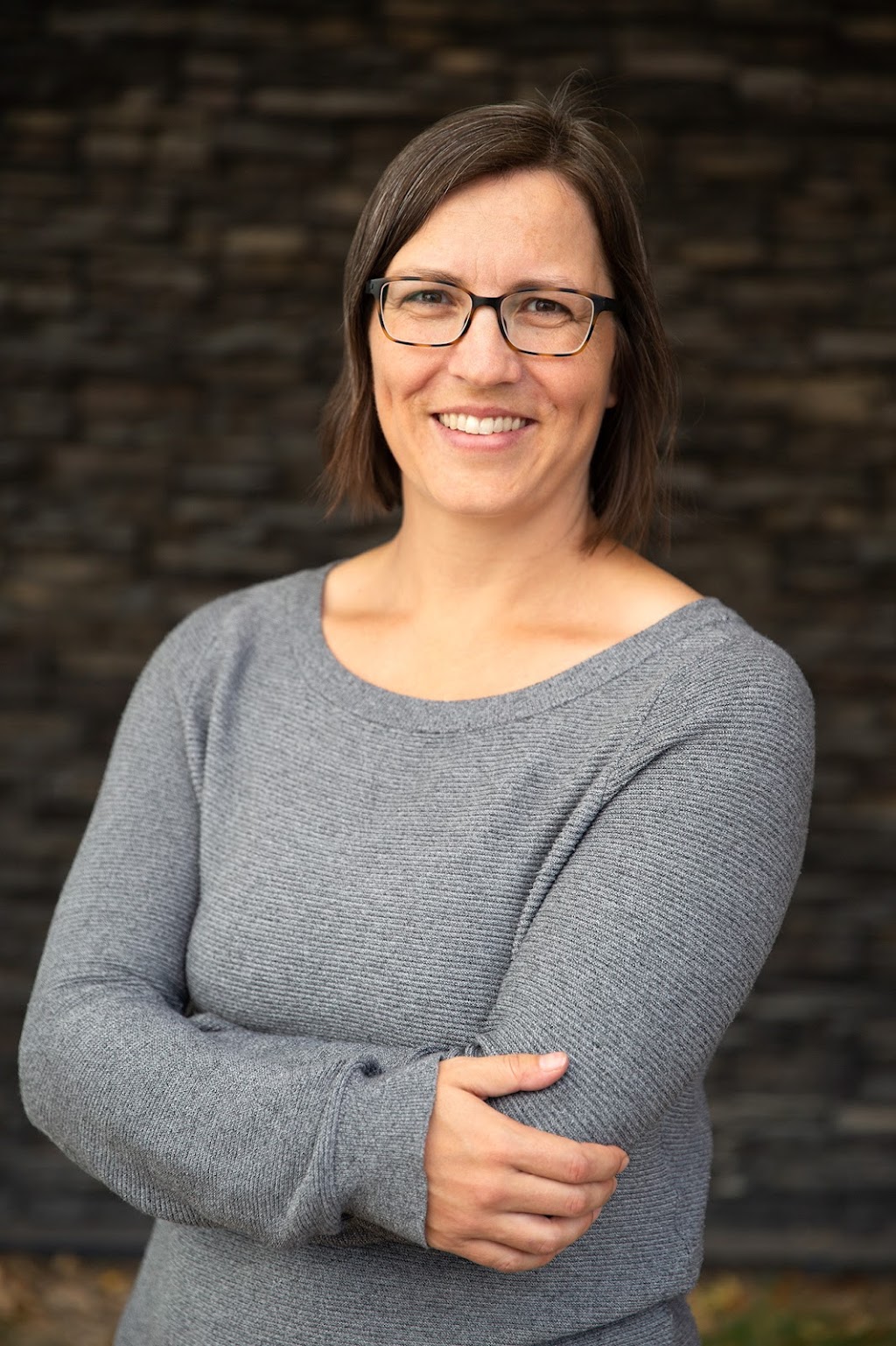 Dr. Taylor McInnes, R. Psych. | 2224 20 Ave NW, Calgary, AB T2M 1J2, Canada | Phone: (403) 891-2052