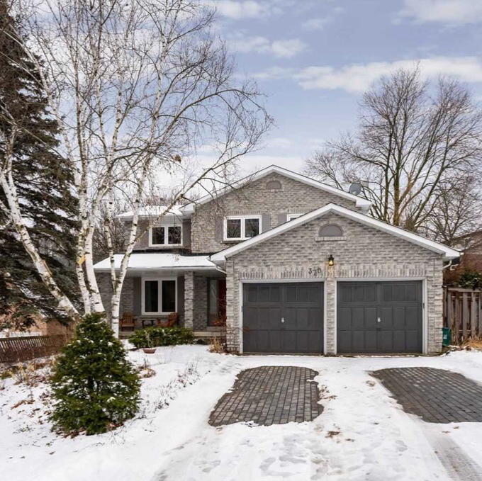 Gemma Leggett REALTOR ®️ With RE/MAX | Newmarket, ON L3X 1N3, Canada | Phone: (416) 824-7475