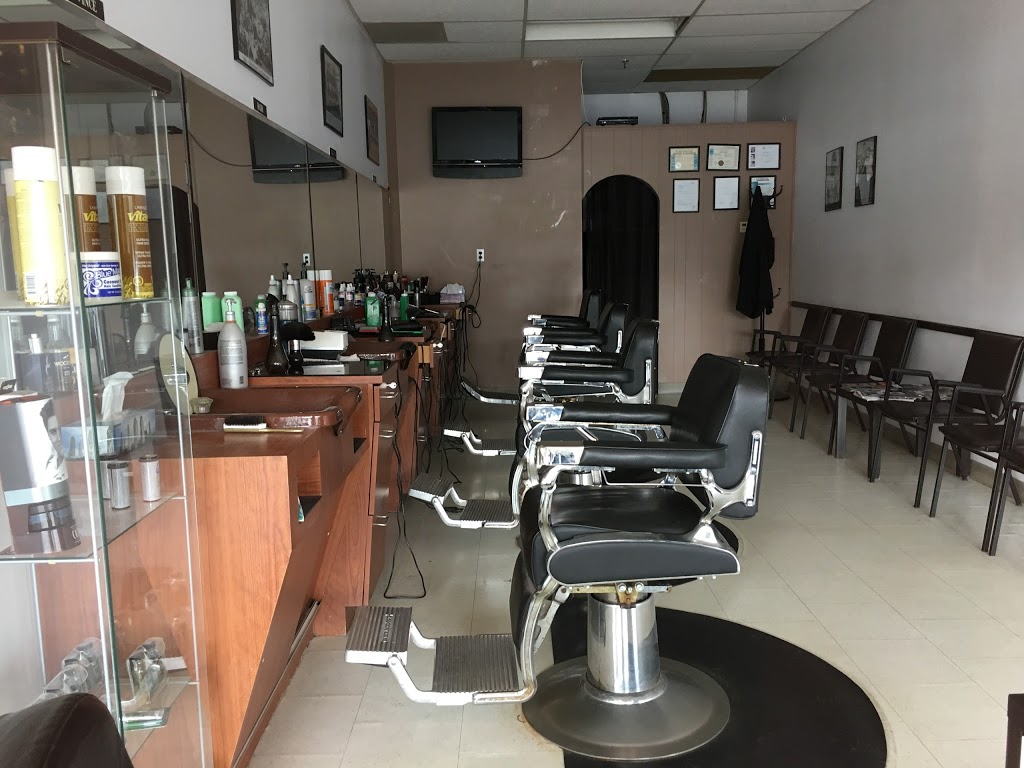 Vince Lombardo Fine Barbers | hair care | 35 Harvard Rd, Guelph, ON N1G 3A2, Canada | 5198363650 OR +1 519-836-3650