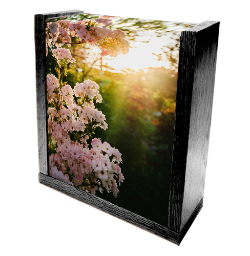 VIP MEMORIAL-URNES FUNÉRAIRES | 189 Rue Fusey, Trois-Rivières, QC G8T 2W1, Canada | Phone: (819) 373-0029