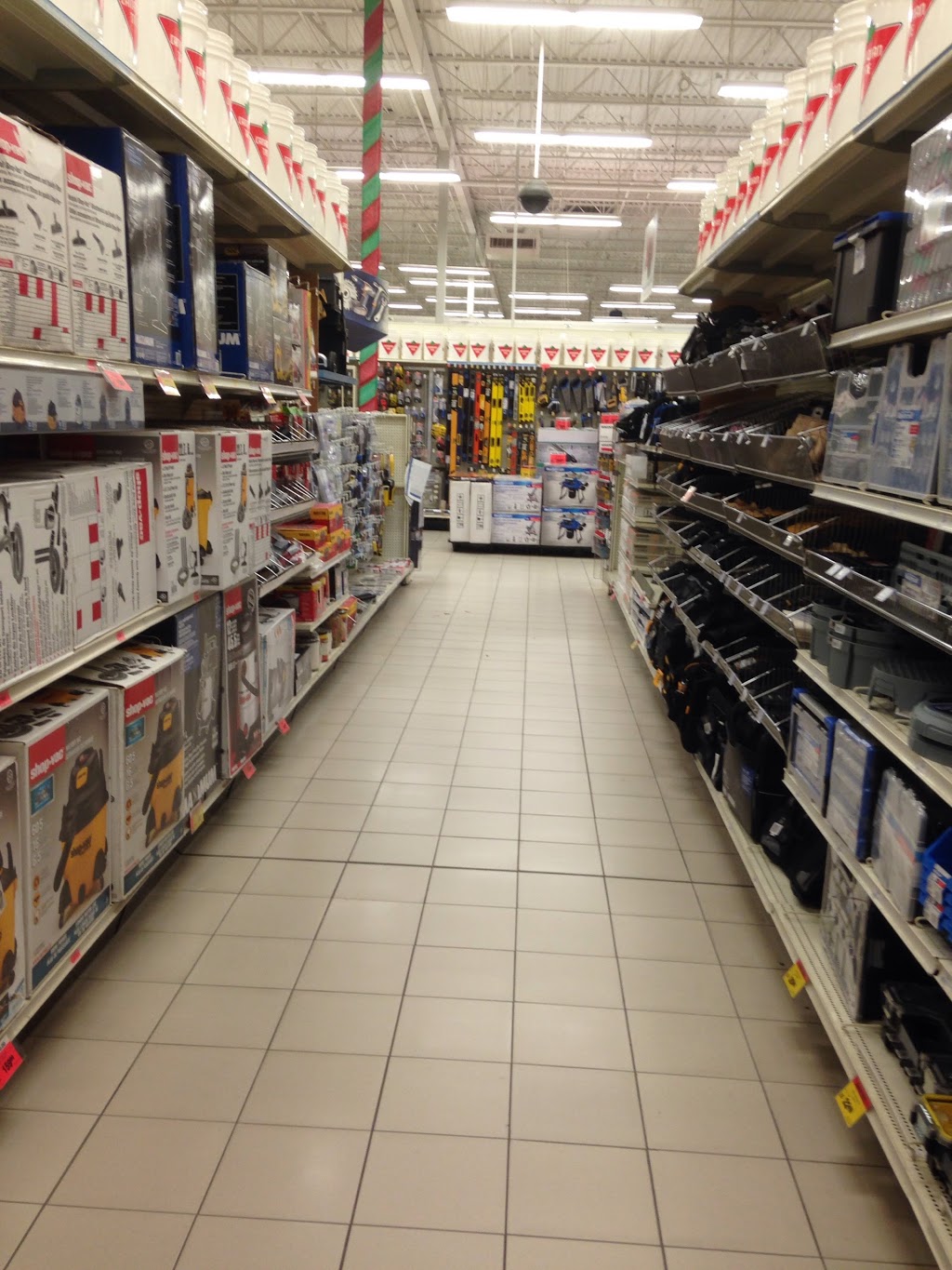 Canadian Tire | 499 Main St S, Brampton, ON L6Y 1N7, Canada | Phone: (905) 451-6060