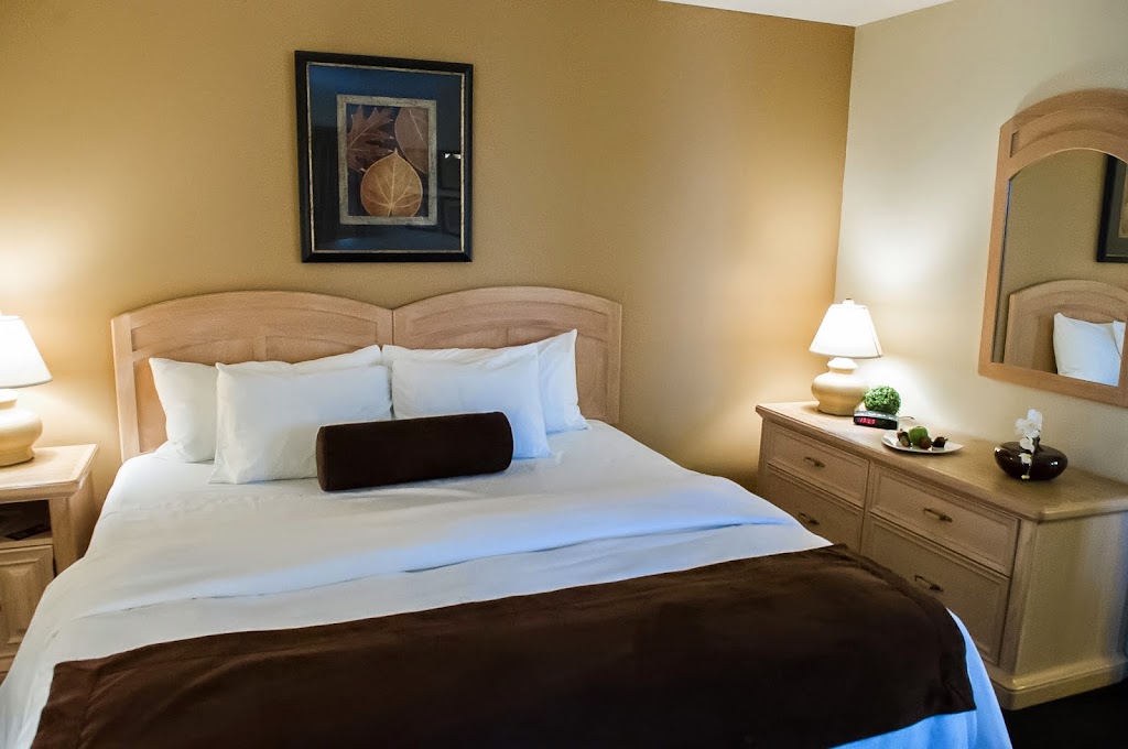 Radium Resort | 8100 Golf Course Rd, Radium Hot Springs, BC V0A 1M0, Canada | Phone: (250) 347-9311