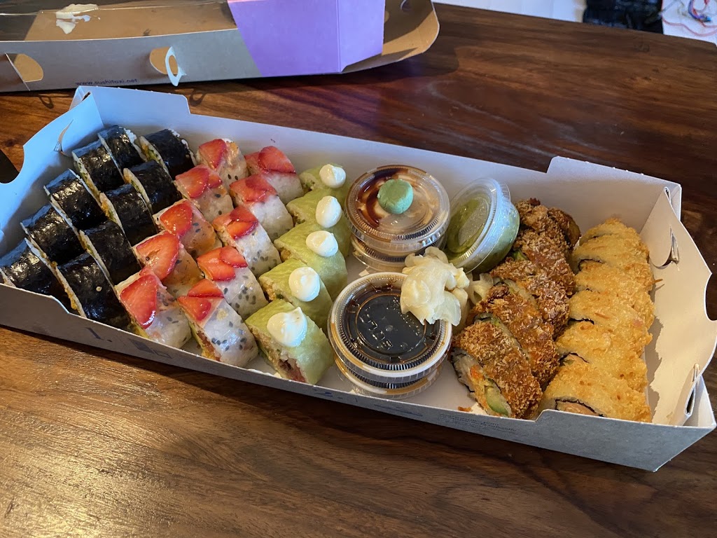 Sushi Taxi | 100 Avenue de la Gare, Saint-Sauveur, QC J0R 1R6, Canada | Phone: (450) 227-3346