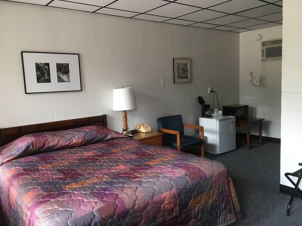 Anchor Inn Motel | 6000 River Rd, East China, MI 48054, USA | Phone: (810) 765-8877