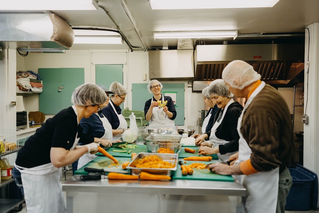 The Raw Carrot Soup Enterprise (Paris Presbyterian Church) | 164 Grand River St N, Paris, ON N3L 2M6, Canada | Phone: (519) 865-1965