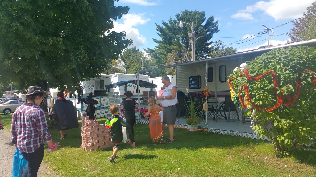 Camping Claire Fontaine | 830 Côte Joyeuse, Saint-Raymond, QC G3L 4B3, Canada | Phone: (418) 337-2744